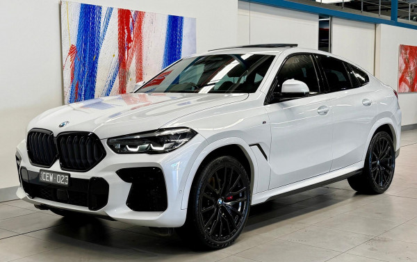 2022 BMW X6 G06 xDrive30d M Sport SUV image 4