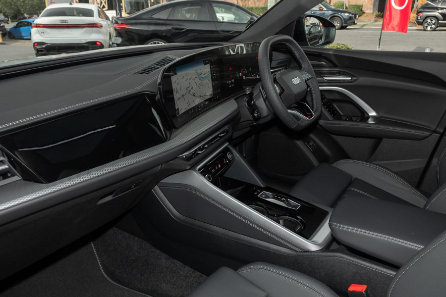 2026 Audi Q5 e-hybrid 270kW SUV
