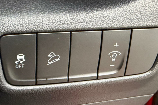 2021 Hyundai KONA OS.V4  SUV Image 18