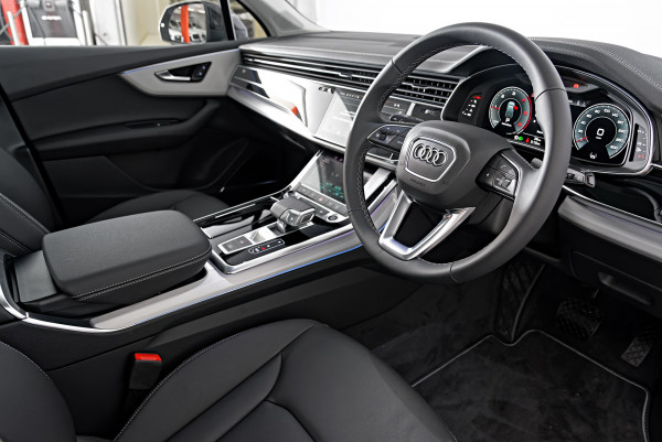 2026 Audi Q7 4M TFSI 185kW SUV image 7