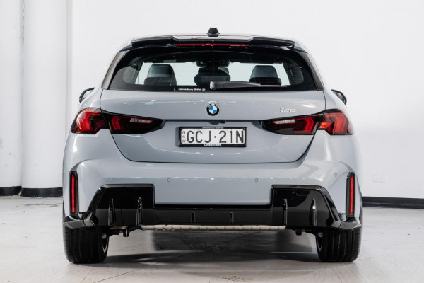 2026 MY25 BMW 1 Series F70 120 M Sport Hatch image 3