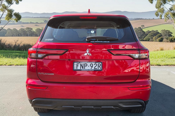 2022 MY22.5 Mitsubishi Outlander ZM ES SUV Image 6