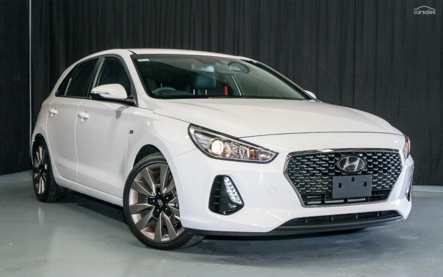 2018 Hyundai i30 PD SR Hatch Image 1