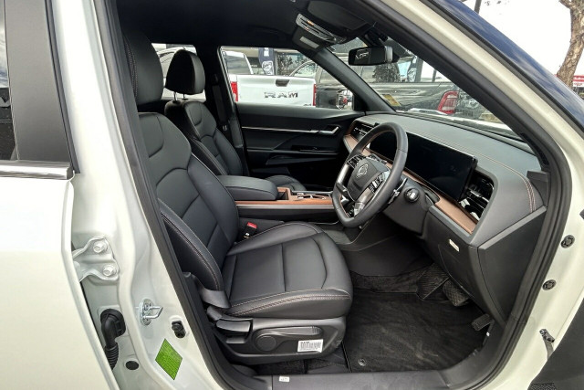 2024 MY25 KGM SsangYong Torres J116 Adventure SUV Image 9