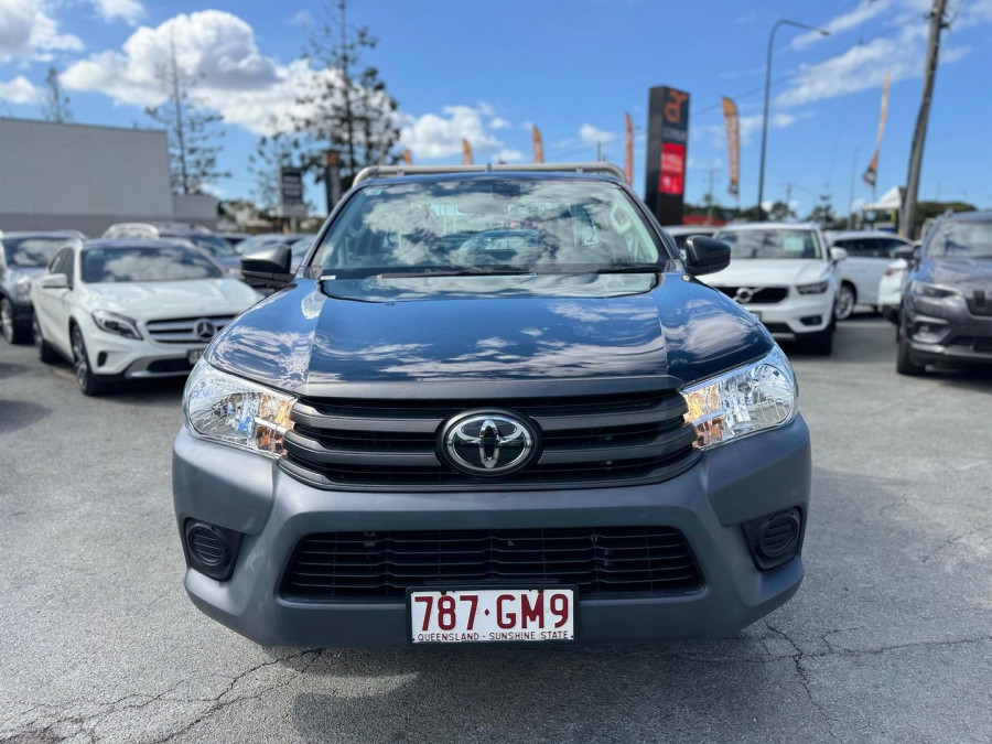 2023 Toyota HiLux TGN121R WorkMate Cab Chassis Image 3