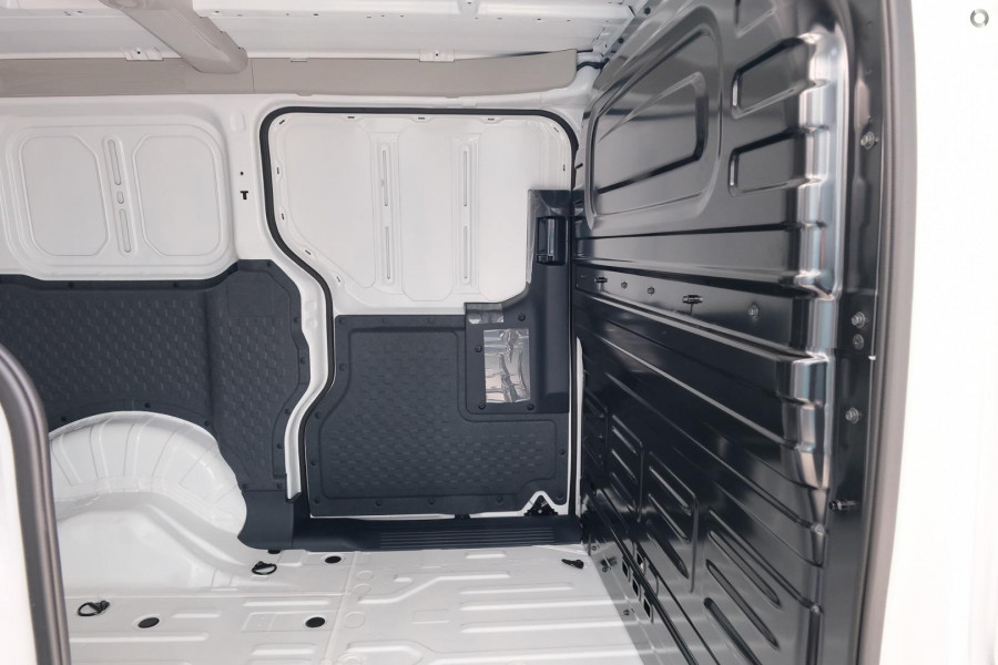2026 Kia PV5 SW Cargo S Long Range Van Image 9