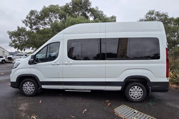 2023 LDV Deliver 9  LWB Van Image 4