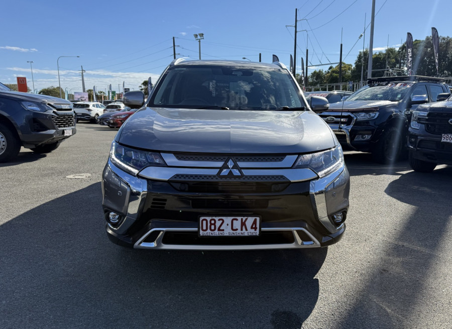 2021 Mitsubishi Outlander ZL Exceed SUV Image 4