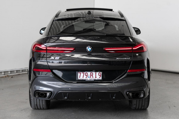 2025 BMW X6 G06 LCI xDrive30d M Sport SUV image 5