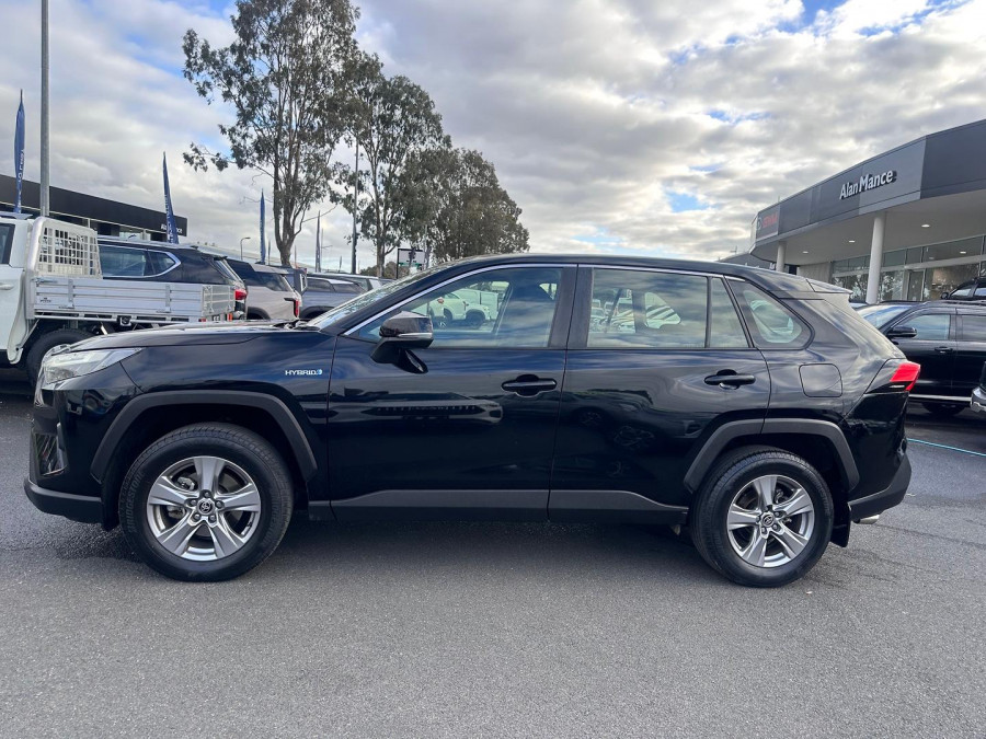 2023 Toyota RAV4 MXAA52R GX SUV Image 6