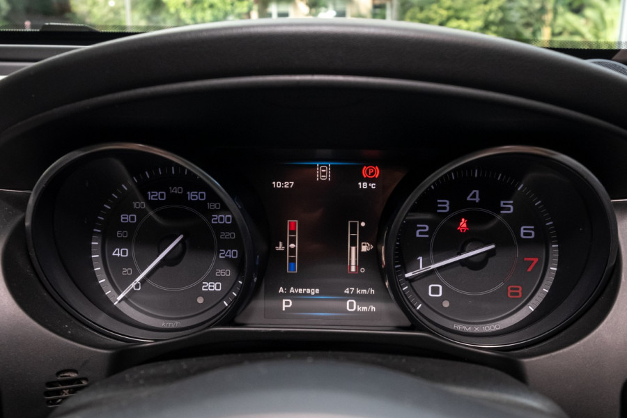 2015 MY16 Jaguar XE X760 Prestige Saloon Image 13