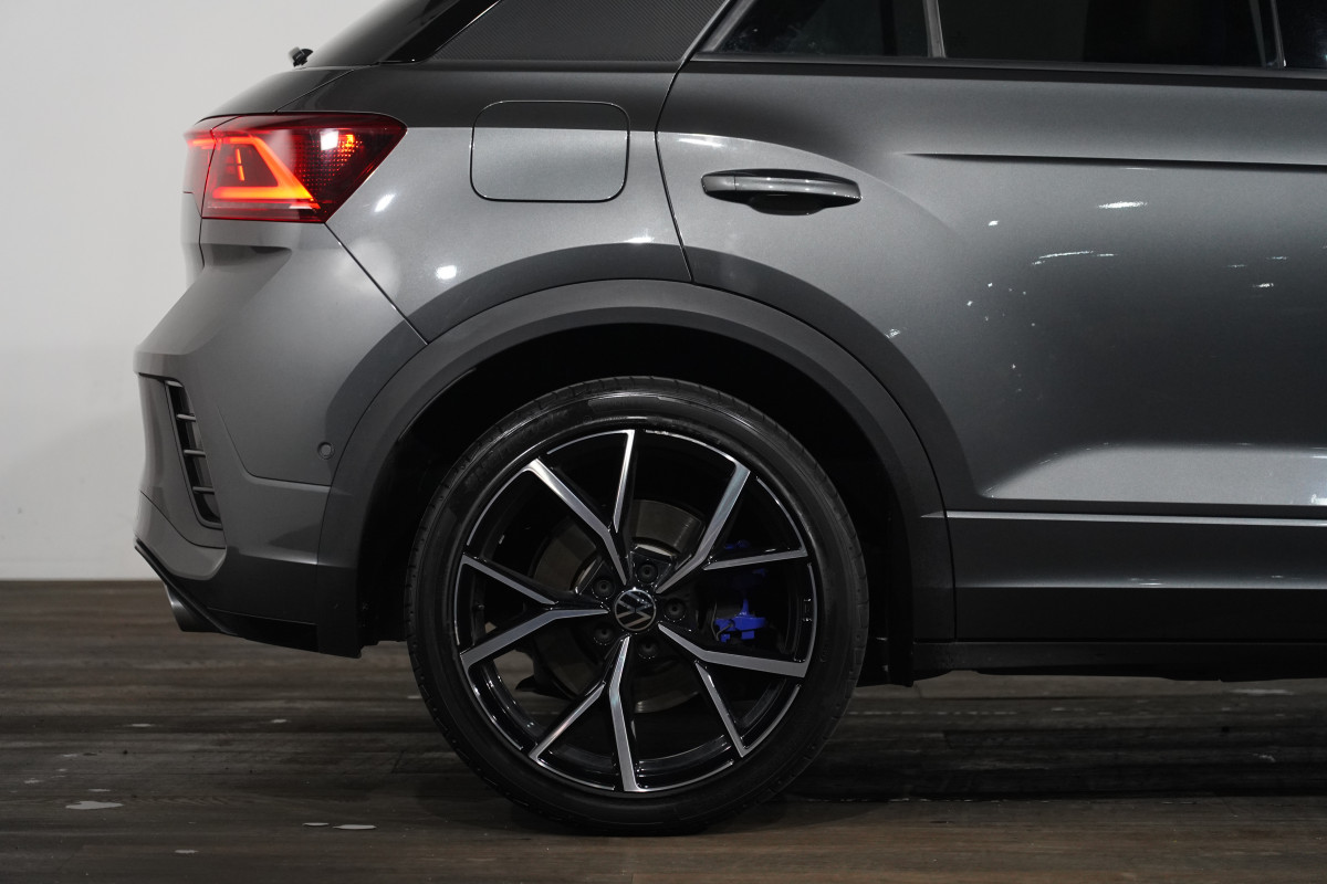 2022 Volkswagen T-ROC R SUV Image 6