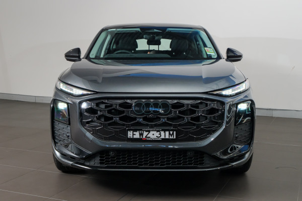 2026 Audi Q3 TFSI Sport SUV image 4