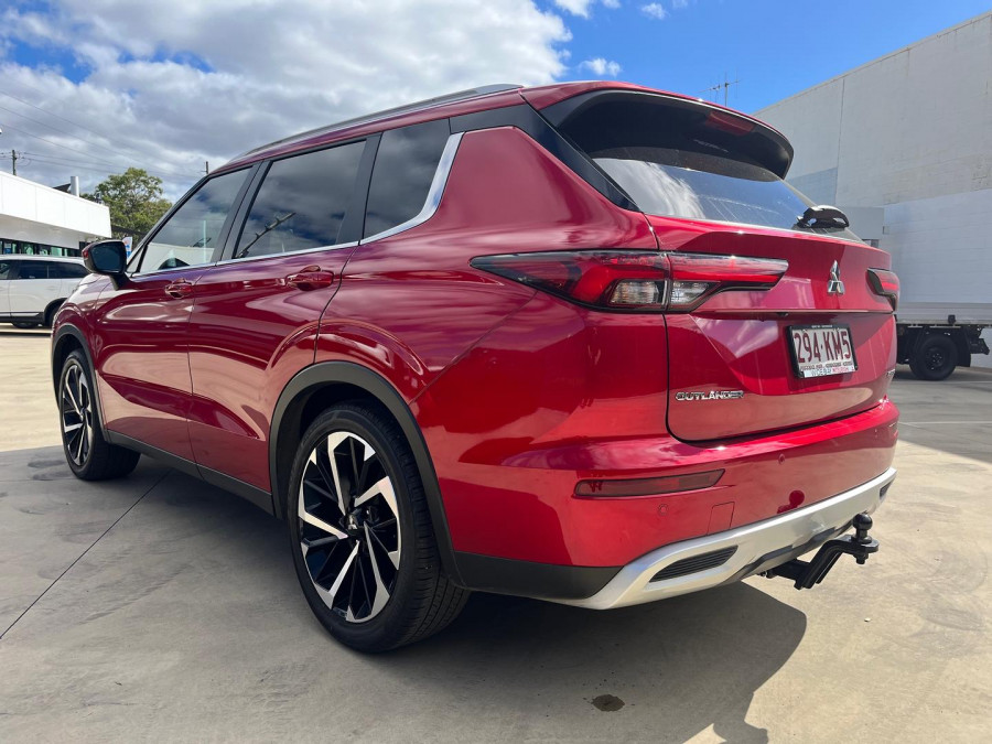 2024 Mitsubishi Outlander ZM Aspire SUV Image 5