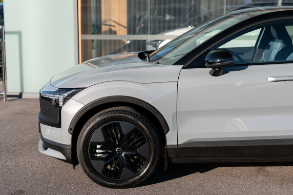 2025 MY26 Volvo EX30 Cross Country  Ultra Twin Motor Performance SUV Image 10