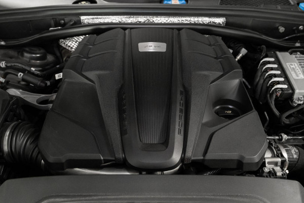 2021 Porsche Macan 95B SUV