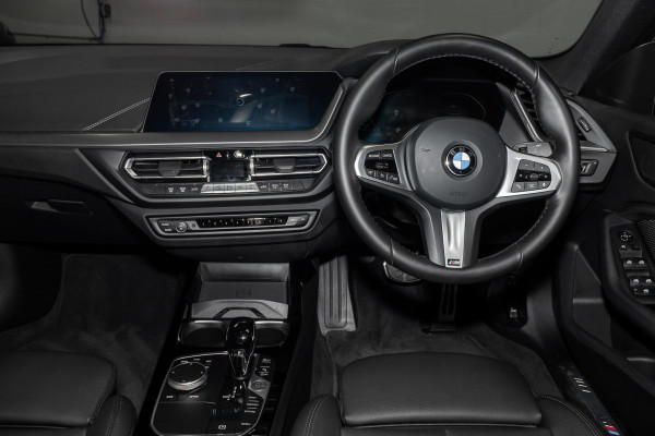 2023 BMW 2 Series F44 218i M Sport Sedan image 7