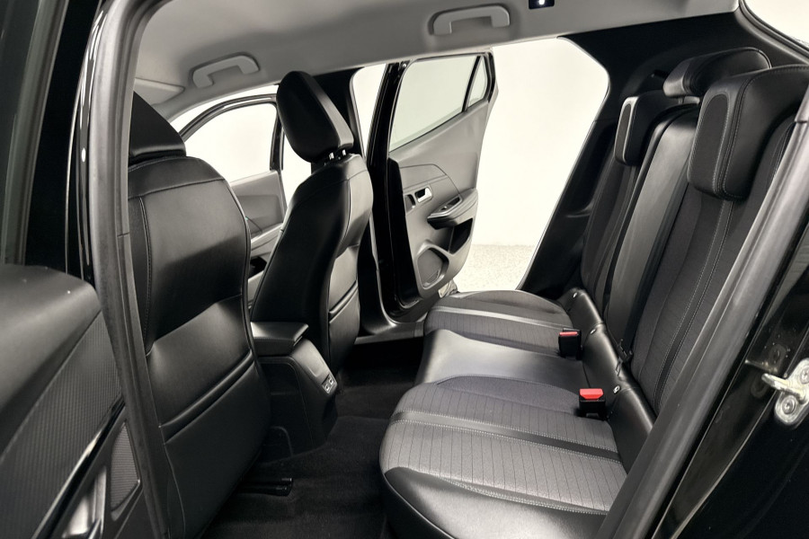 2021 Peugeot 2008 P24 Allure SUV Image 13