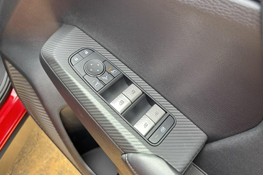 2024 Mitsubishi Outlander ZM LS SUV Image 17