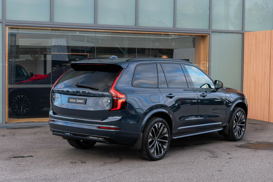 2025 MY26 Volvo XC90 L Series Ultra B5 Dark SUV Image 2