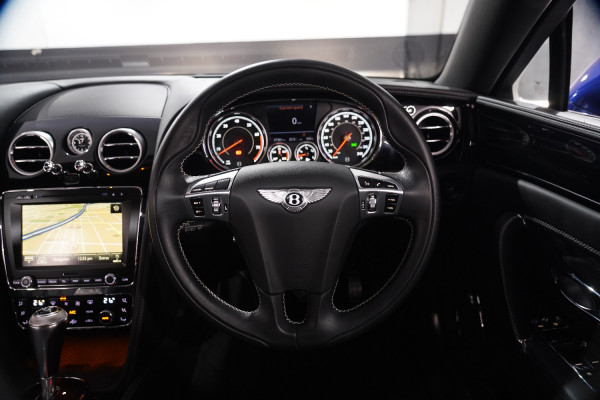 2016 Bentley Flying Spur W12 MULLINER Sedan Image 28