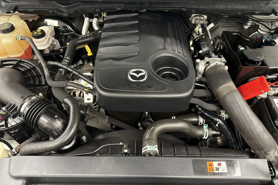 2020 Mazda BT-50 UR GT Ute Image 10