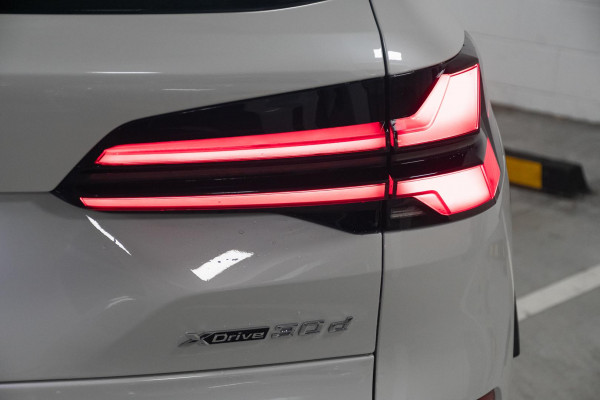 2025 BMW X5 G05 LCI xDrive30d M Sport SUV image 25
