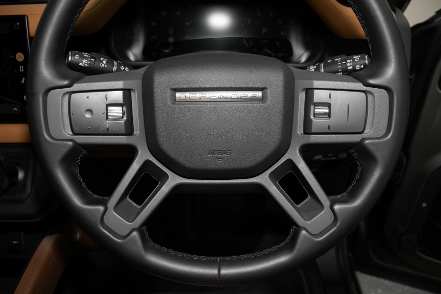 2023 Land Rover Defender L663 110 P400 X-Dynamic HSE SUV