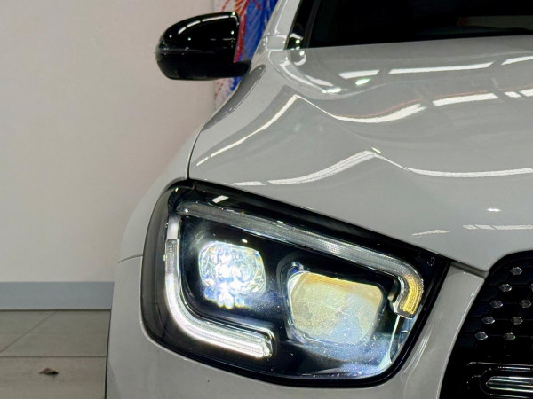 2020 Mercedes-Benz GLC-Class X253 GLC300 SUV image 12