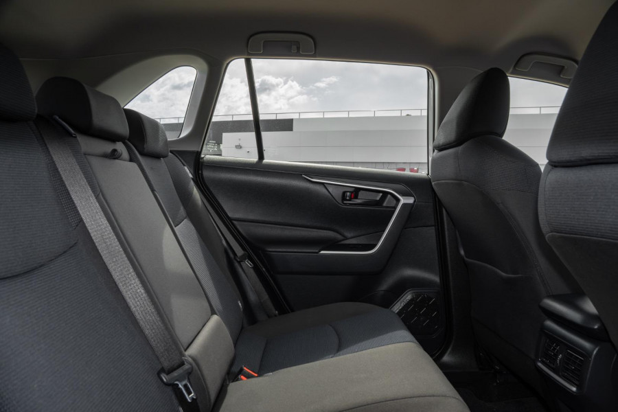 2025 Toyota RAV4 AXAH52R GX SUV Image 9