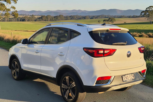 2021 MG ZS AZS1 Essence SUV Image 5
