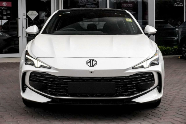 2026 MY25 MG MG7 IP42 Essence Sedan Image 2