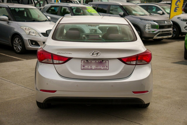 2014 Hyundai Elantra MD3 Active Sedan