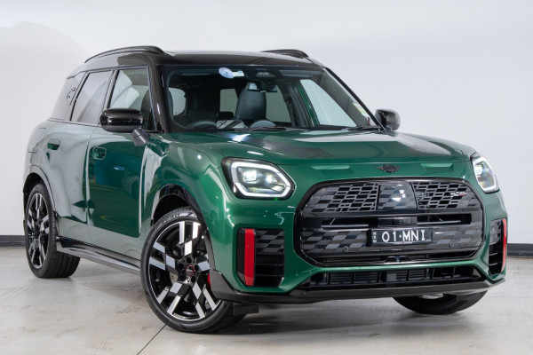 MINI Countryman JCW Favoured U25