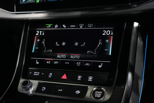 2024 Audi Q8 F1 60 TFSI e S Line SUV image 21