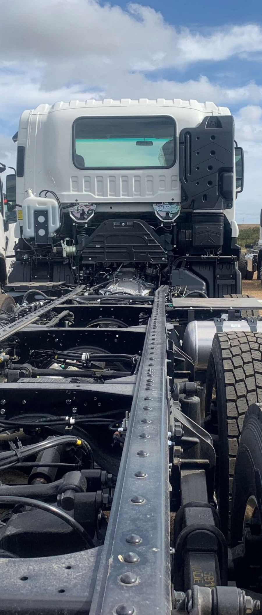 2026 Isuzu FYJ 320-355 AT R51 Cab Chassis Image 7