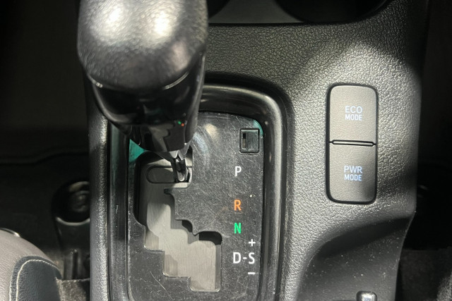 2020 Toyota HiLux GUN126R Rogue Dual Cab Ute Image 17
