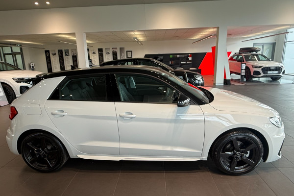 2025 Audi A1 GB 35 TFSI S line Edition Hatch Image 2