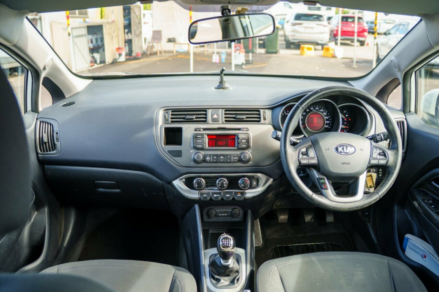 2012 MY13 Kia Rio UB Si Hatch Image 15