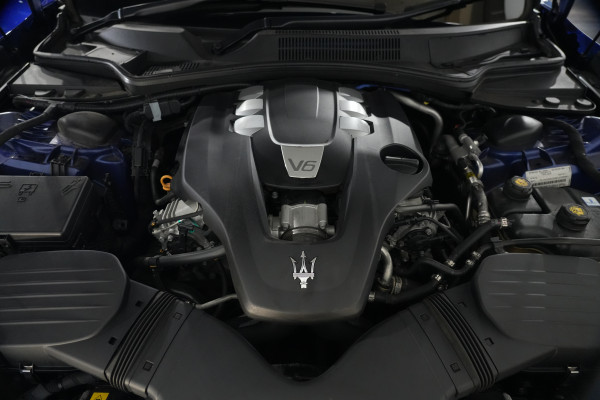 2021 Maserati Ghibli Sedan image 30