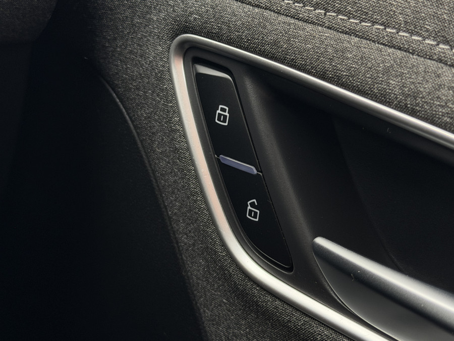 2025 MY25.5 MG ZS ZS32 Vibe Turbo SUV Image 23