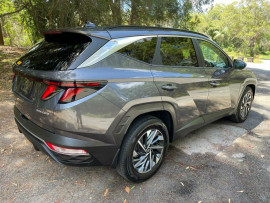 2022 Hyundai Tucson NX4.V1 Elite SUV image 3
