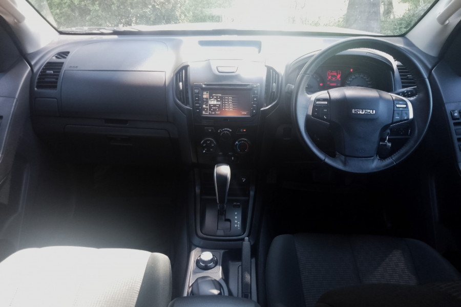 2020 MY19 Isuzu D-MAX TF SX High Ride Cab Chassis Image 16