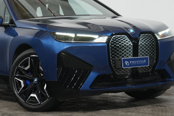 2022 BMW iX xDrive40 Sport SUV Image 2