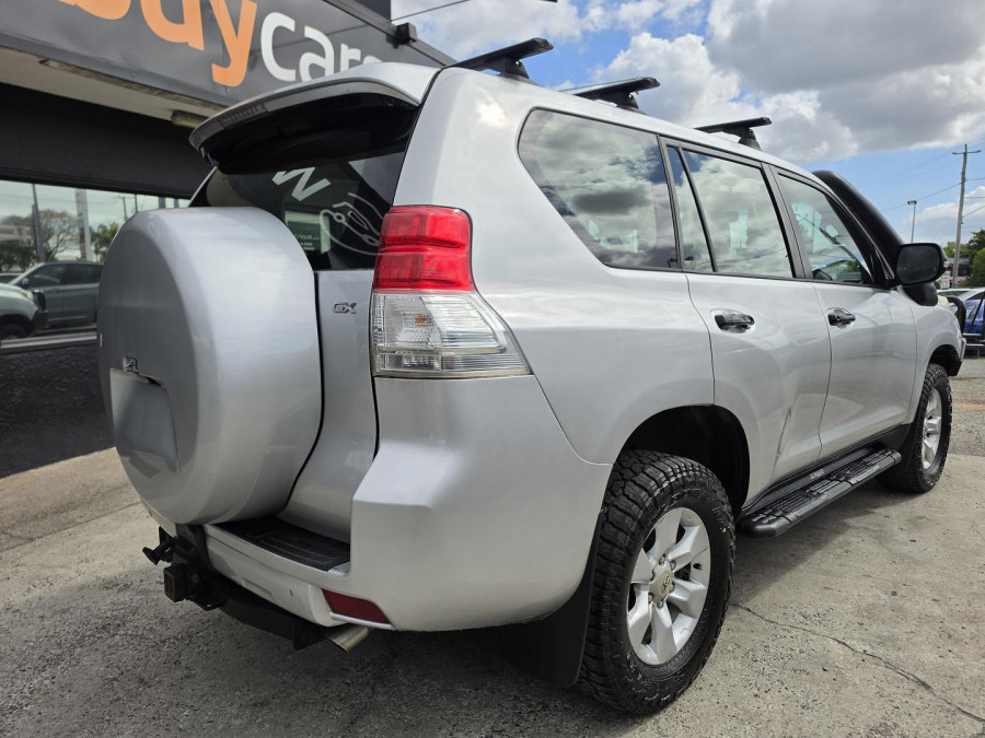2013 MY14 Toyota LandCruiser Prado GDJ150R GX SUV Image 9