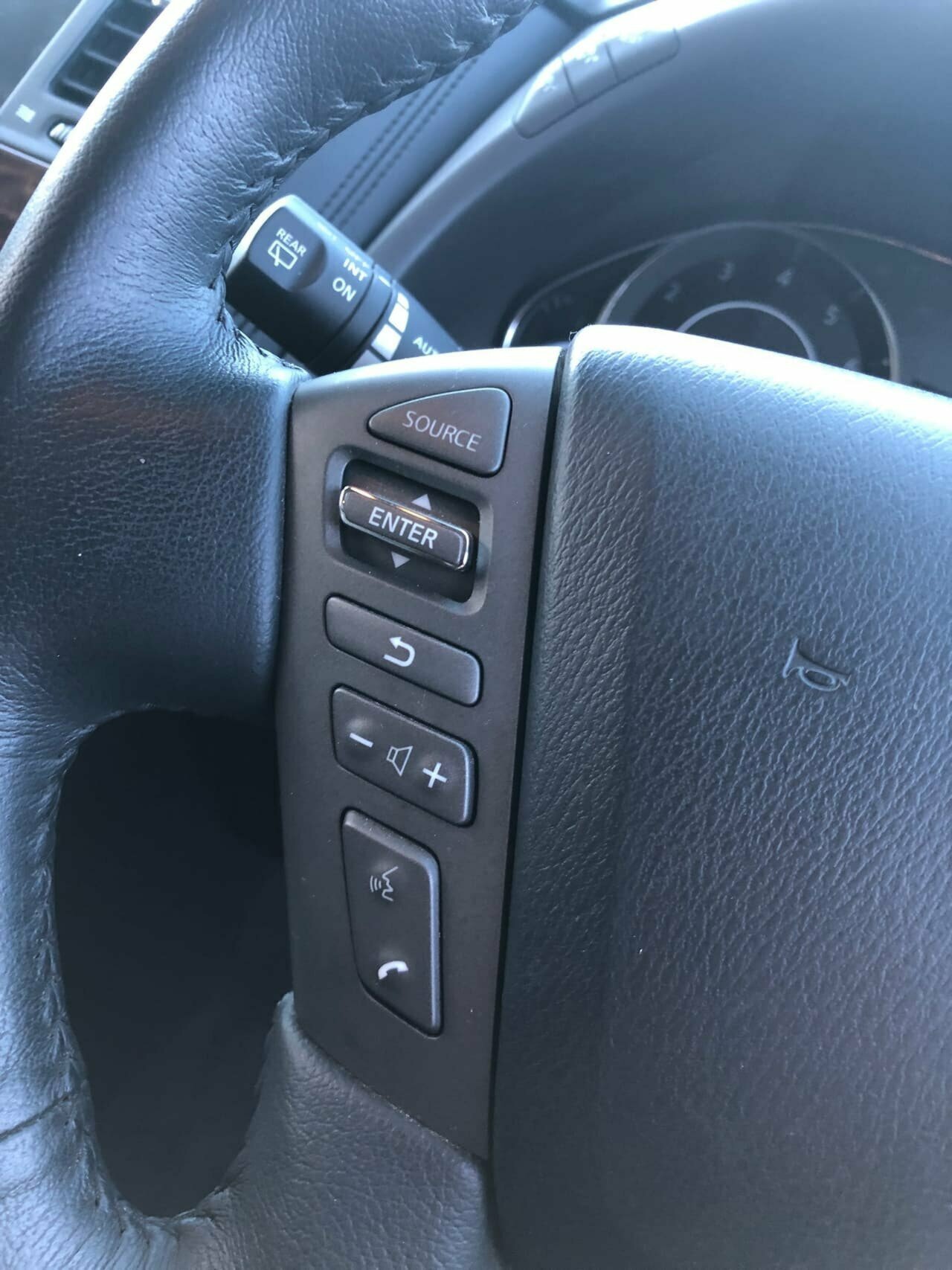 2018 Nissan Patrol Y62 Series 4 MY18 TI (4x4) SUV Image 17