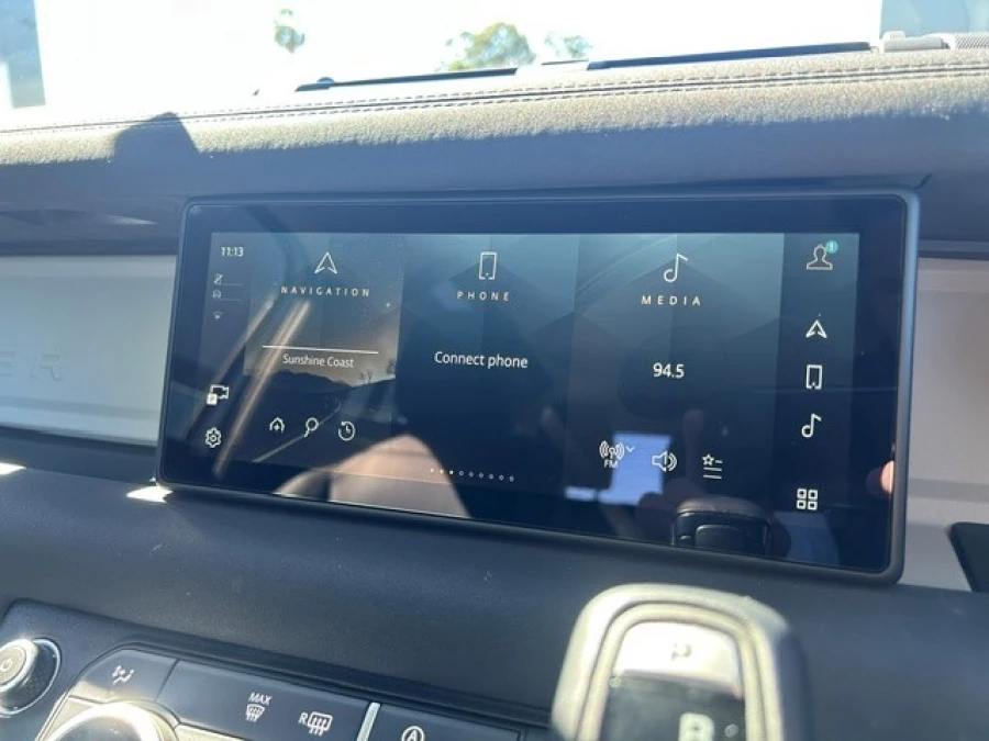 2023 MY23.5 Land Rover Defender L663 90 D250 S SUV Image 19