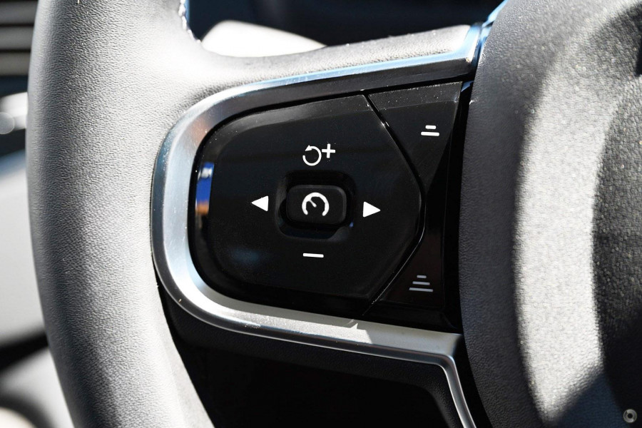 2024 MY25 Volvo XC90  Ultra B6 Bright SUV Image 12