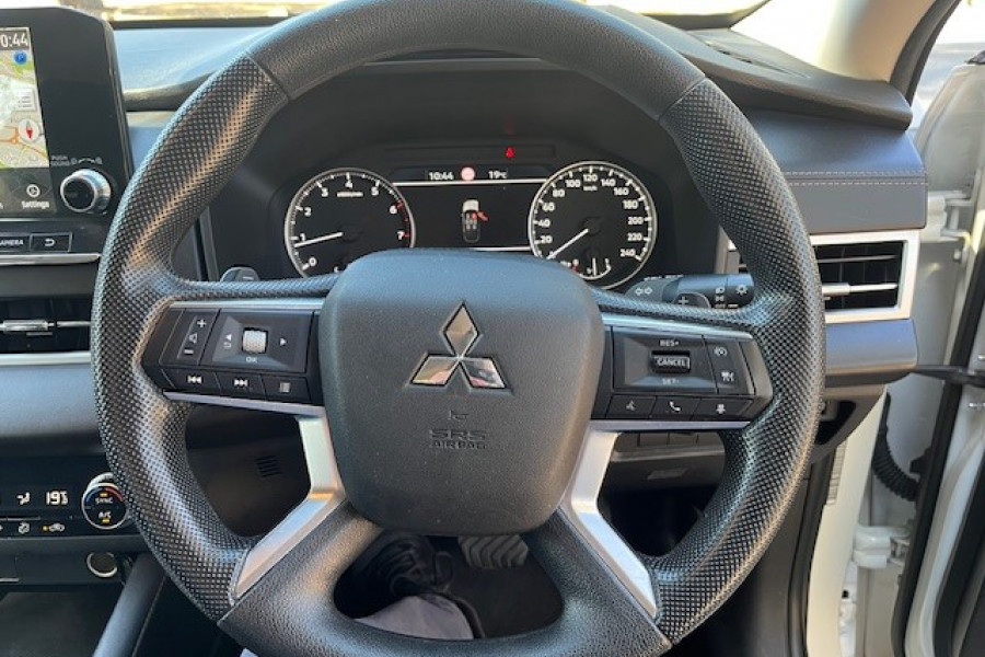 2021 MY22 Mitsubishi Outlander ZM ES Wagon Image 11
