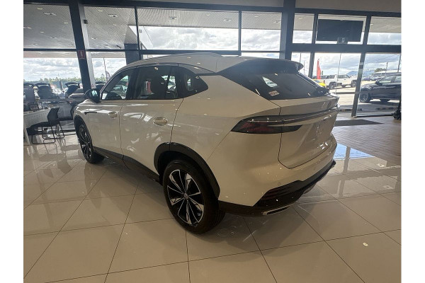 2025 MG HS AS33 Excite SUV Image 6